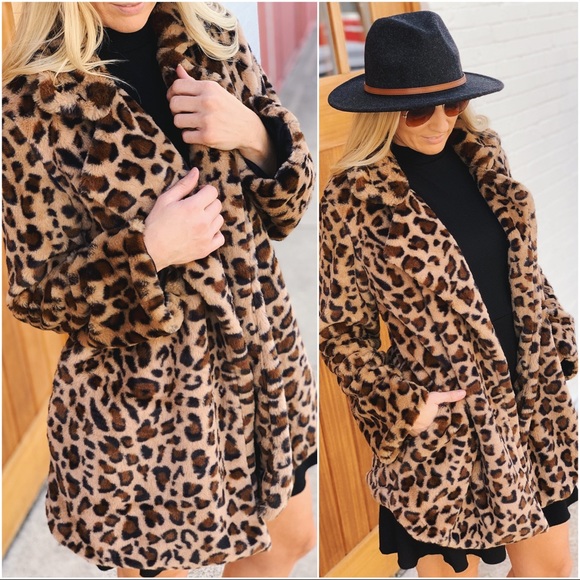 ✨RESTOCKED✨WARM YOU UP LEOPARD PRINT COAT - Picture 2 of 4